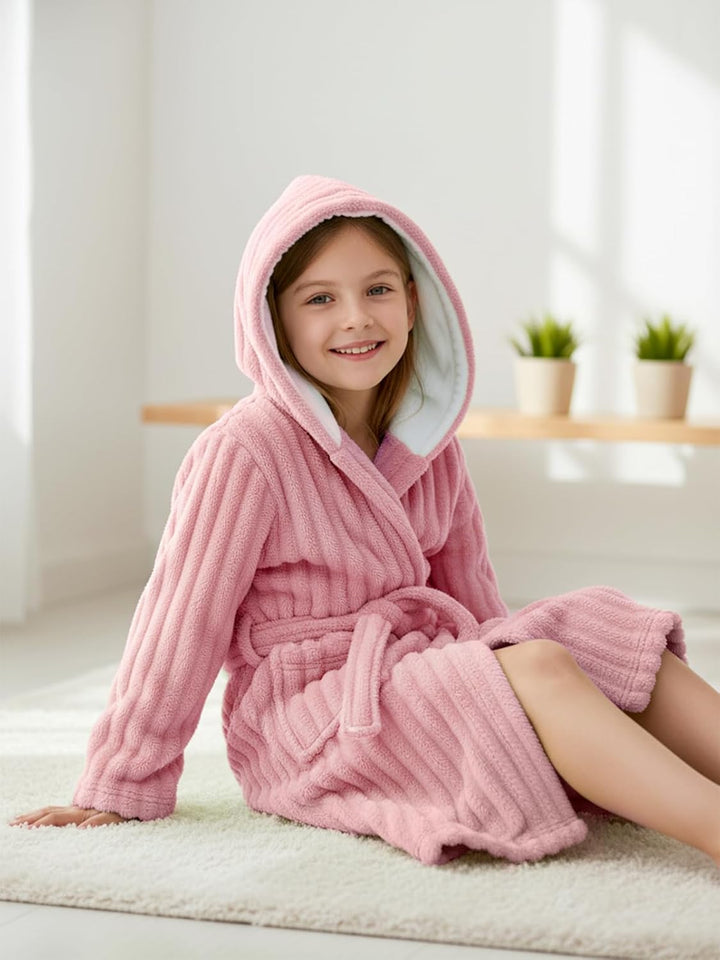 JiAmy Mädchen Plüsch-Fleece Kapuzen-Bademantel für Bad und Zuhause, 4–14 | Weich und warm für die Na