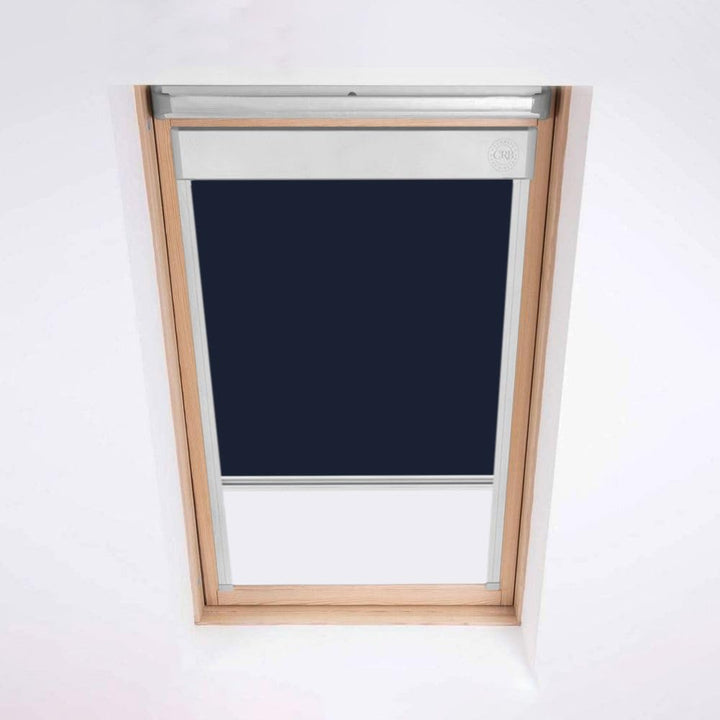 Skylight Rollos für Fakro Dachfenster – Verdunkelungsrollo – Midnight Navy – Silberfarbener Aluminiu