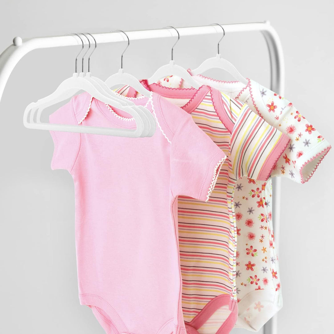 MangoKit Anti-Rutsch-Kinder Kleiderbügel aus Samt, Ultra-schlanke, platzsparende Baby-Kleiderbügel a