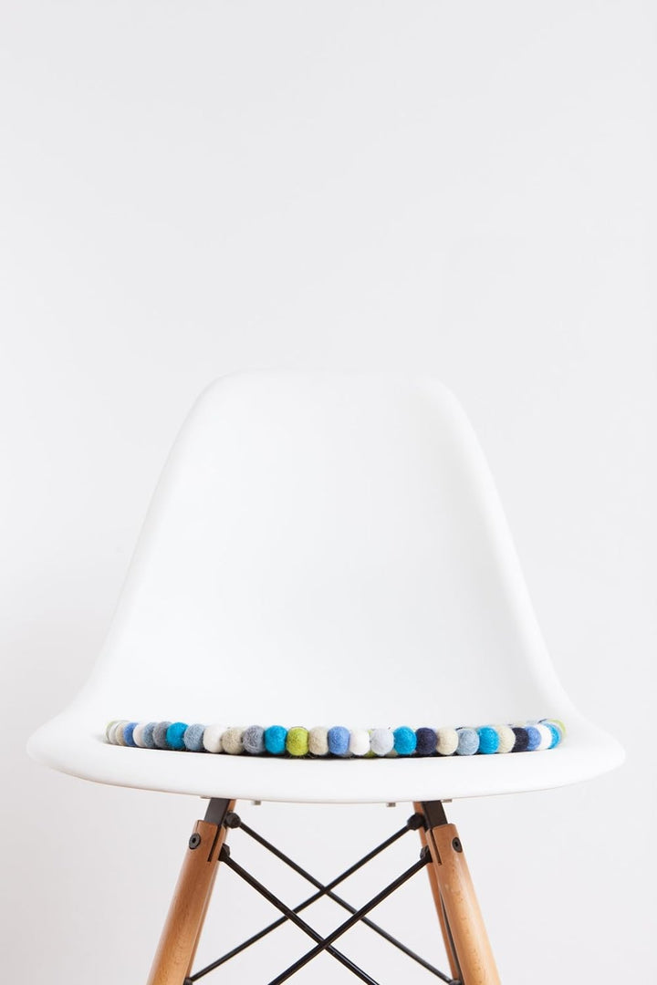 myfelt Filzkugel Sitzauflage/Stuhlauflage - Fritz - 36 cm, bunt