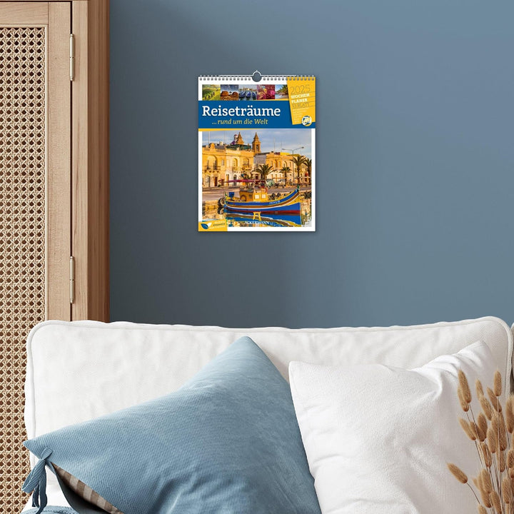 Reiseträume - Wochenplaner Kalender 2025, Wandkalender im Hochformat (25x33 cm) - Wochenkalender run