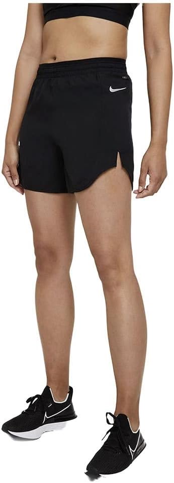 Nike Damen Tempo Luxe Shorts, Shwartz, M