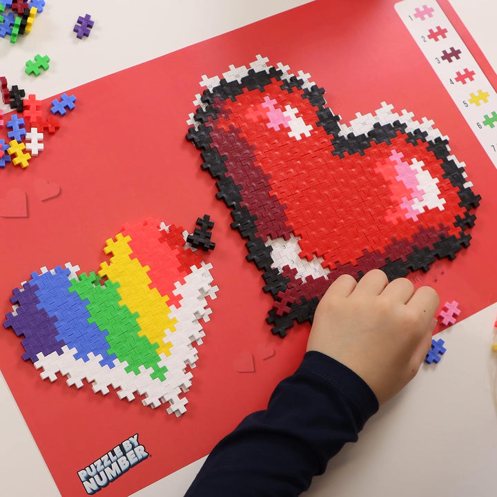 Plus-Plus 9603911 Geniales Konstruktionsspielzeug, Puzzle Herz, Kreativ-Bausteine, 250 Teile, Mehrfa