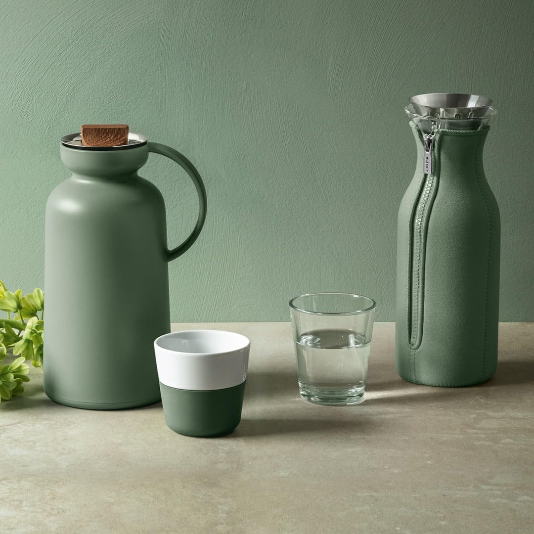 EVA SOLO – Kühlschrankkaraffe | skandinavisches Design | 1 Liter - 1.0l| Borrosilikat-Glas, Edelstah