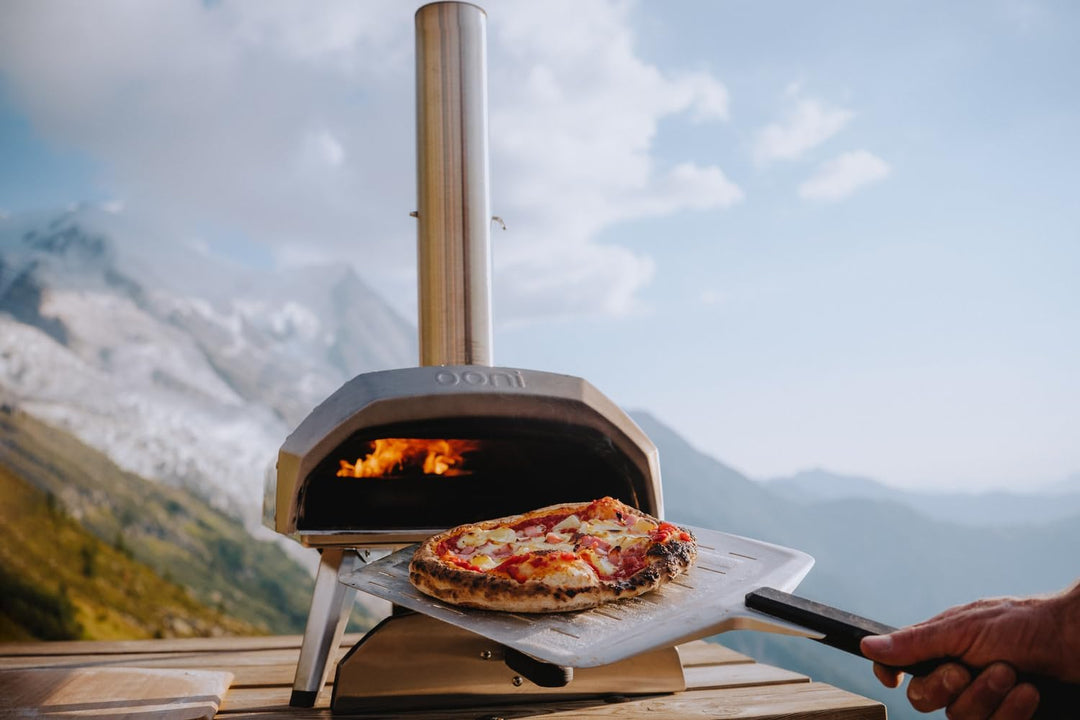Ooni perforierte Pizzaschaufel 30 cm – Aluminium-Pizzaschieber mit langem Griff – Pizzaschaufel zum