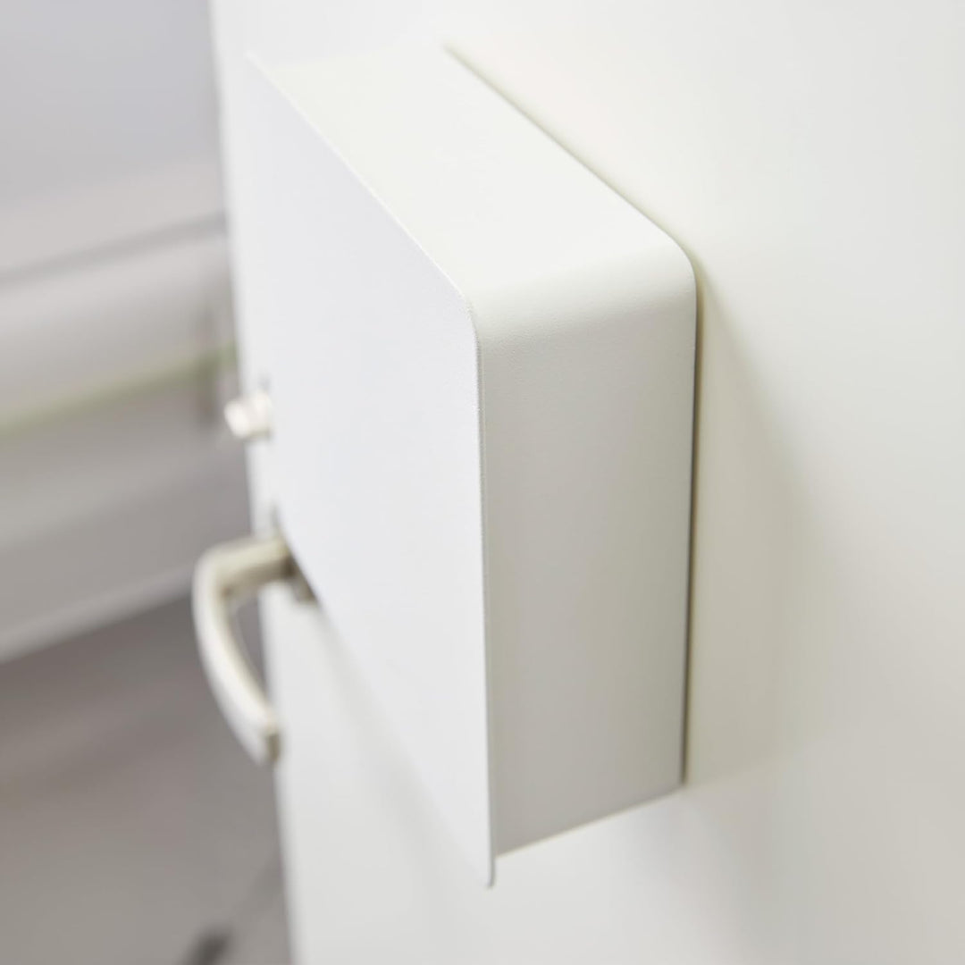 Yamazaki 4799 TOWER Magnetischer Schlüsselkasten, weiss, Stahl, Minimalistisches Design One Size Wei