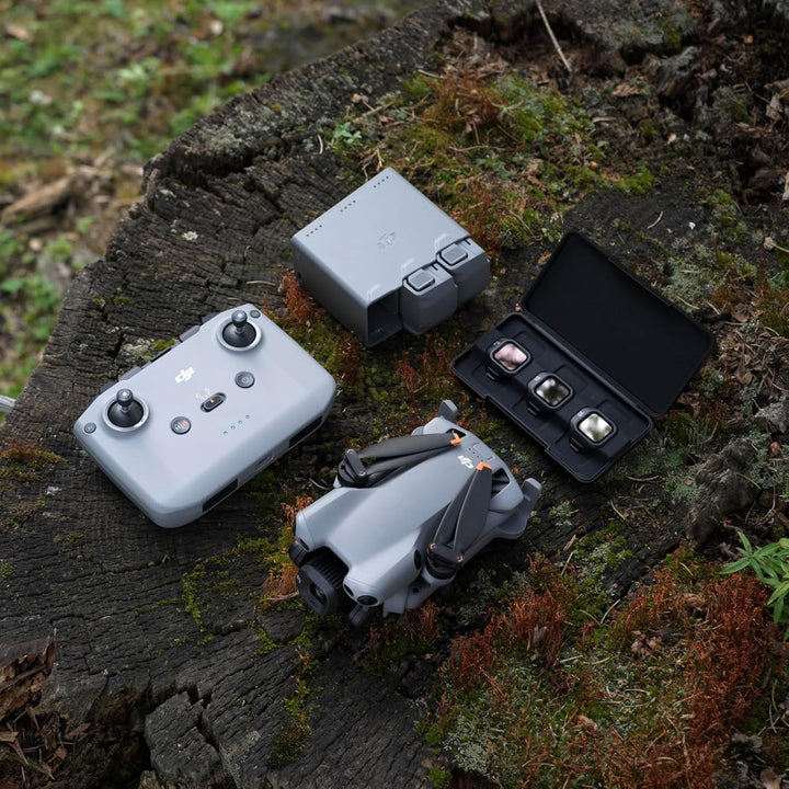DJI Mini 5 Pro Fly More Combo mit DJI RC-N3, 4K Drohne mit Kamera, 1-Zoll CMOS, Omnidirektionaler Hi
