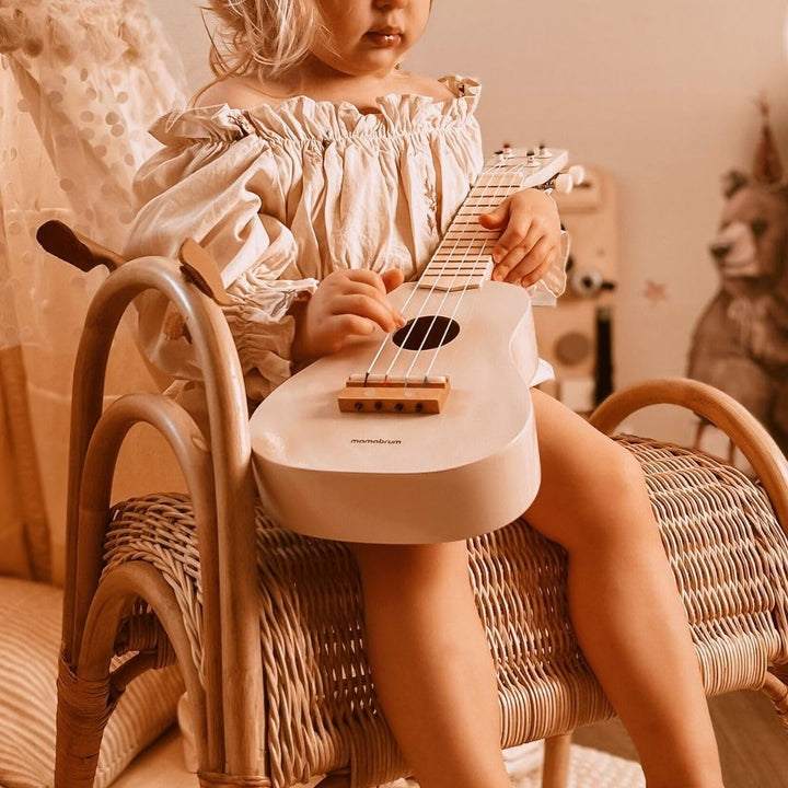 Mamabrum, Holzgitarre für Kinder, Ukulele für Babys, Musikinstrumente zum Spass, lehrt einfache Akko