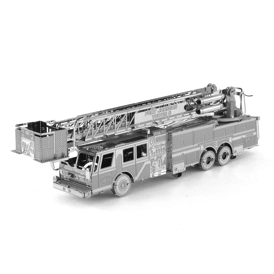 Metal Earth Fascinations Metallbausätze - Feuerwehrauto Löschfahrzeug Fire Truck, lasergeschnittener