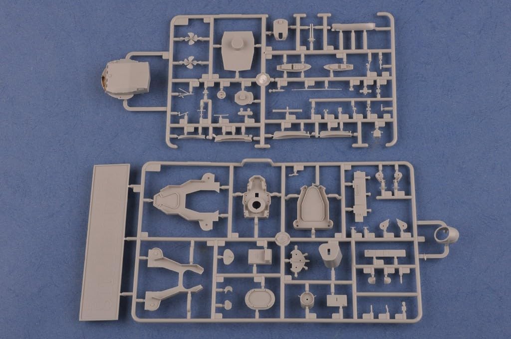Hobby Boss 086507 French, Navy 1/350 FS Strasbourg, Small
