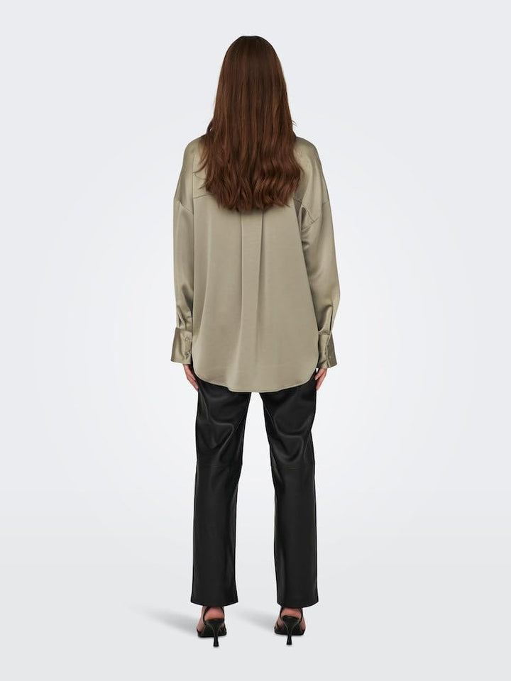 ONLY Damen Onlmarta Ls Oversize Satin Shirt WVN Bluse XS Weathered Teak, XS Weathered Teak