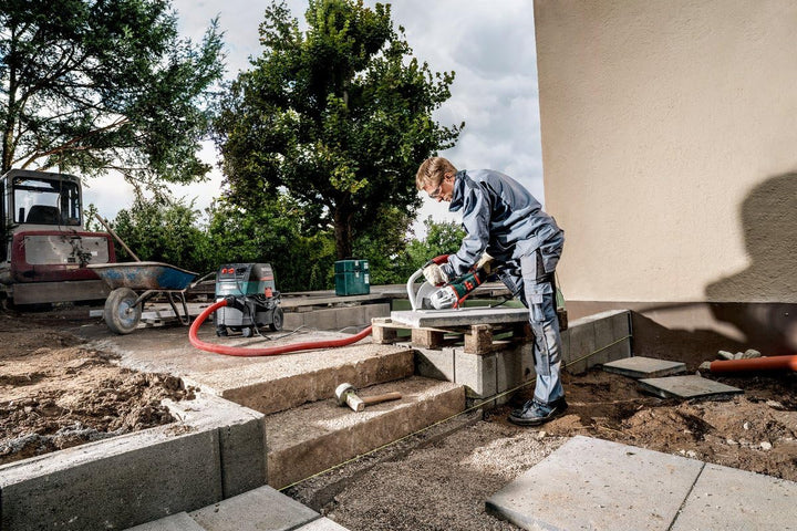 Metabo Winkelschleifer WE 26-230 MVT Quick (606475000) Karton, 2600 Watt, Scheiben-Ø: 230 mm, Leerla