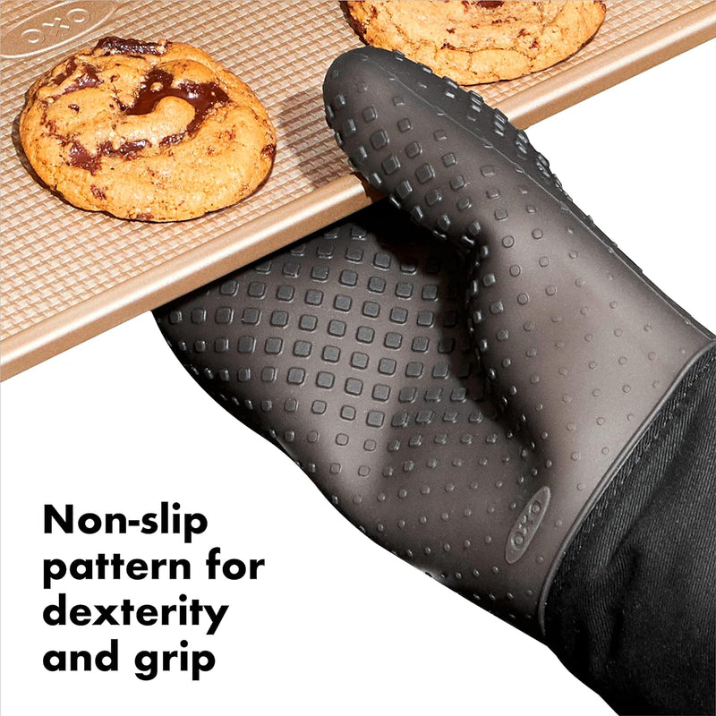 OXO Good Grips Silicone Oven Mitt - Black, Mitt - Black