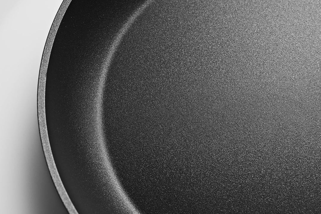 EVA SOLO | Sautierpfanne Ø24 Nordic Kitchen | Aufgrund des leichten Materials leicht anzuwenden | Bl