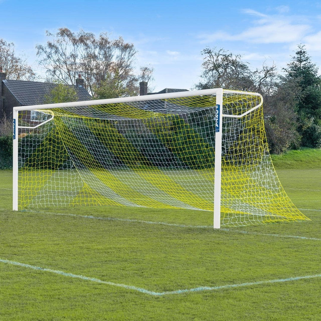 FORZA 7,3m x 2,4m vollgrosses gestreiftes Fussballtor Netz (3mm) (Einzeln) - eine Auswahl von 10 Kom