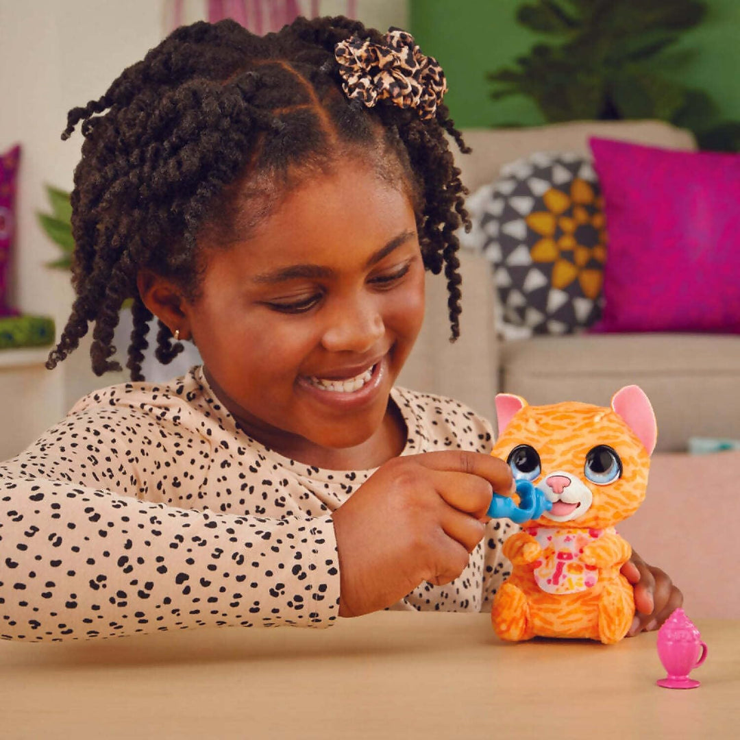Hasbro furReal Newborns Kätzchen, Animatronik Plüschspielzeug mit Soundeffekten, interaktives Tierch