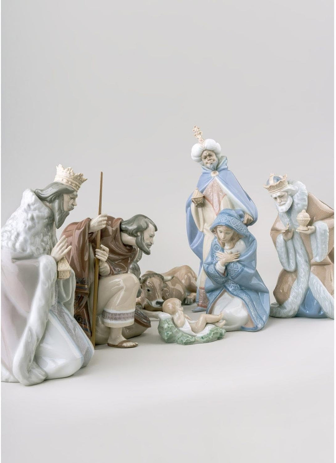 LLADRÓ Krippenfigur Jungfrau Maria. Ii. Jungfrau Maria. Porzellan.
