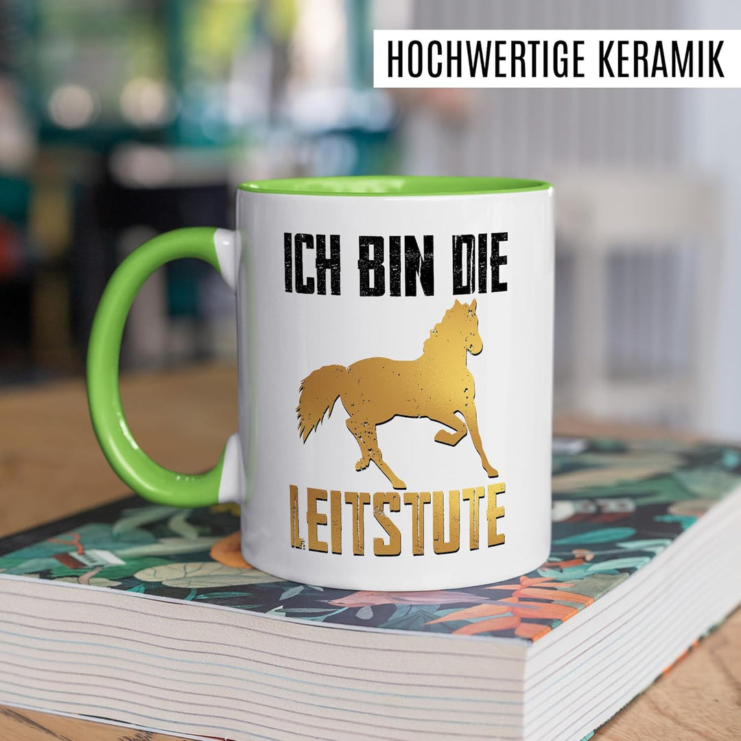 Tasse Mama Geschenk ich bin die Leitstute – Kaffeetasse 330ml aus Keramik – Mutter Pferde Humor Witz