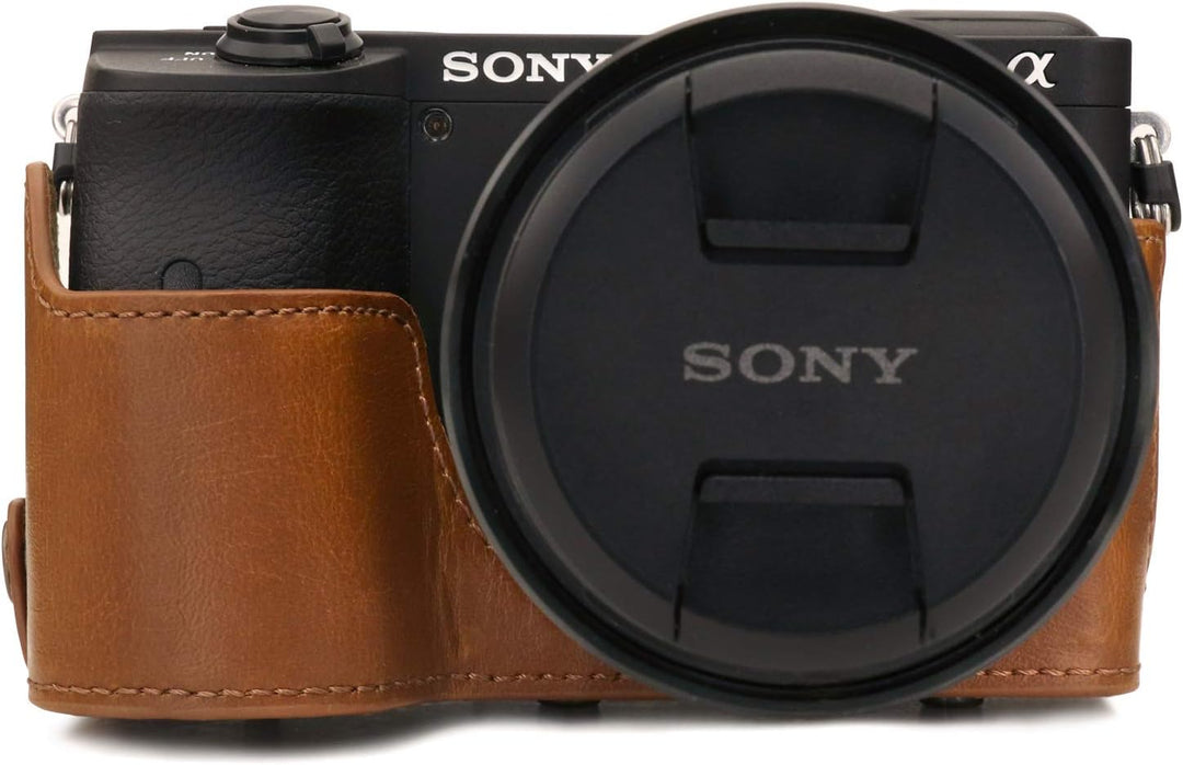 MegaGear MG1806 Ever Ready Kameratasche aus Leder, kompatibel mit Sony Alpha A6600 (18-135 mm), Hell