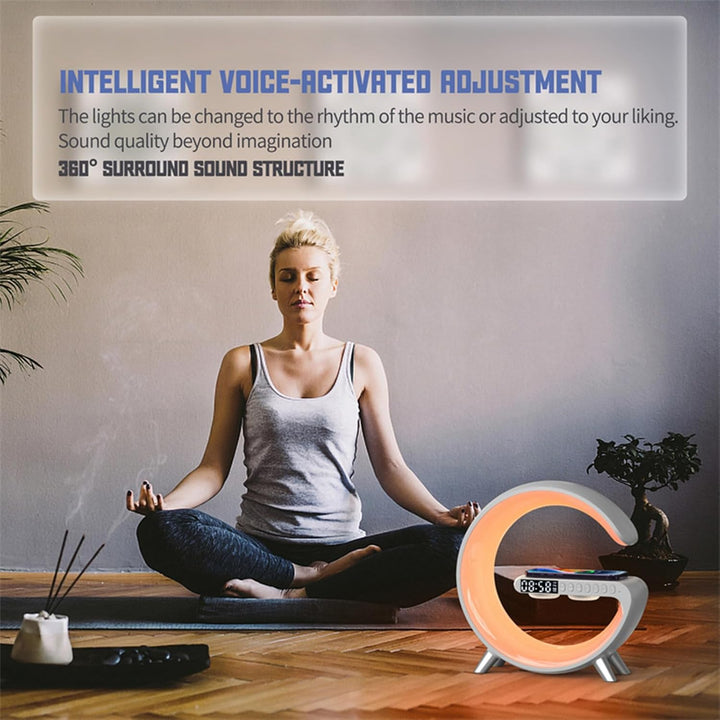 ASHATA Wecker mit Kabelloser Ladestation, Lautsprecher, Musiksynchronisierung, Fernbedienung, Smart