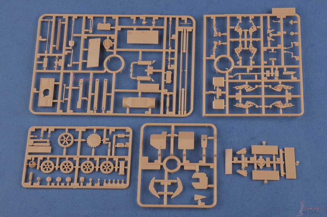 Hobby Boss 80147 Modellbausatz German Flakpanzer IA w/Ammo.Trailer