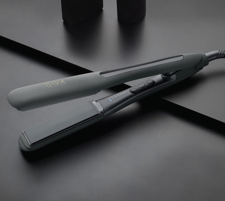 Diva Pro Styling Wide Digital Styler - Extrabreite Keramikplatten - Gleichmässige Hitzeverteilung -