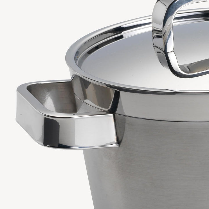BK Conical Profi 18/10 Edelstahl Ø24 cm Suppentopf, mit Edelstahldeckel, Induktionsgeeignet, Backofe