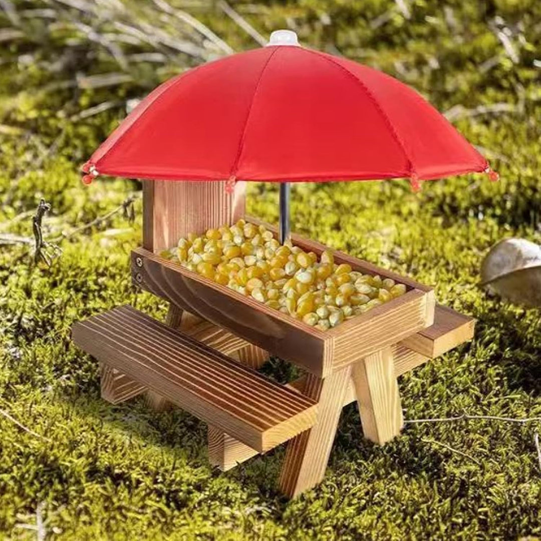 Eichhörnchen Futterhaus Wetterfest, Eichhörnchen-Futtertisch aus Holz mit Regenschirm und Maiskolben