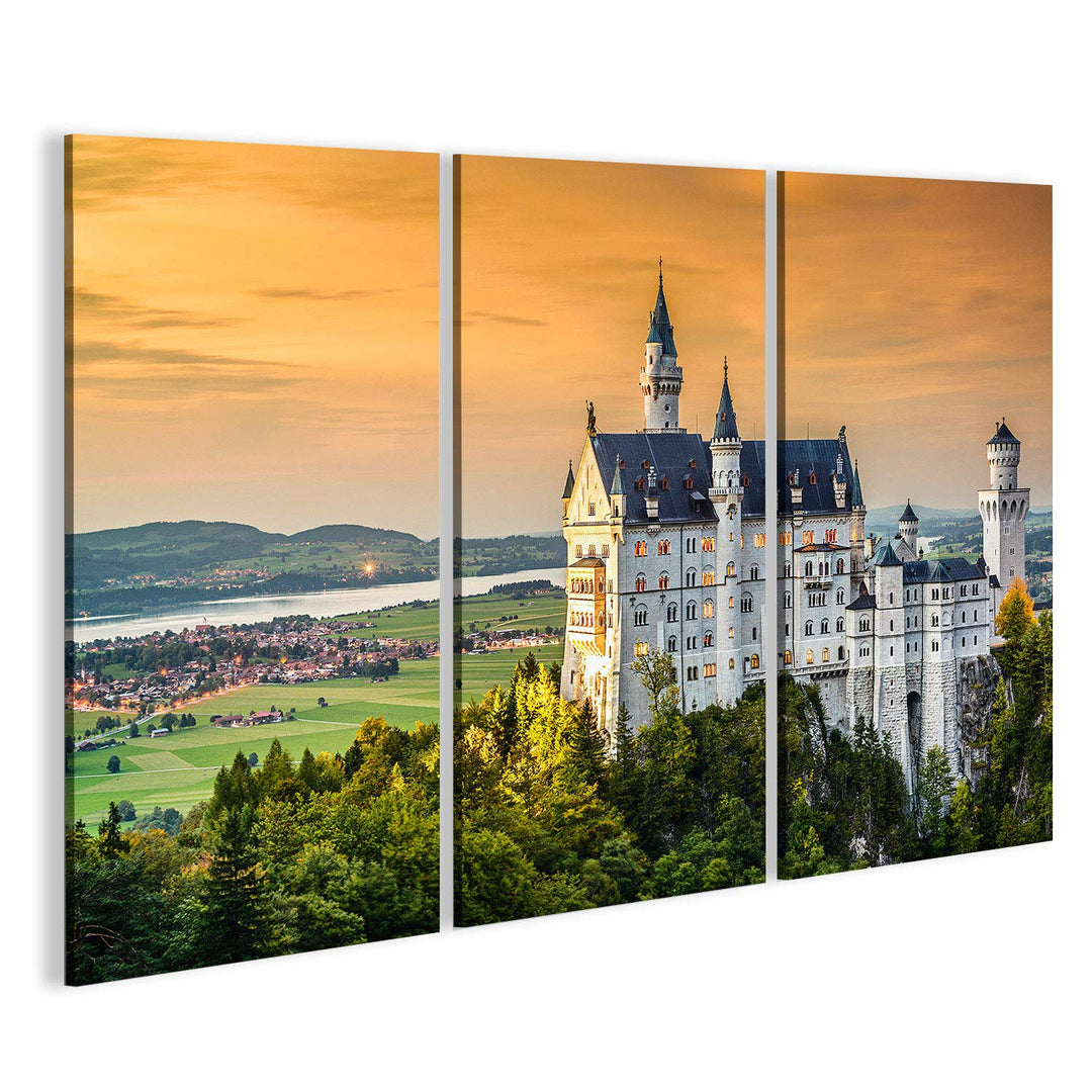 islandburner, Bild auf Leinwand Schloss Neuschwanstein in den bayerischen Alpen Deutschlands. Wandbi
