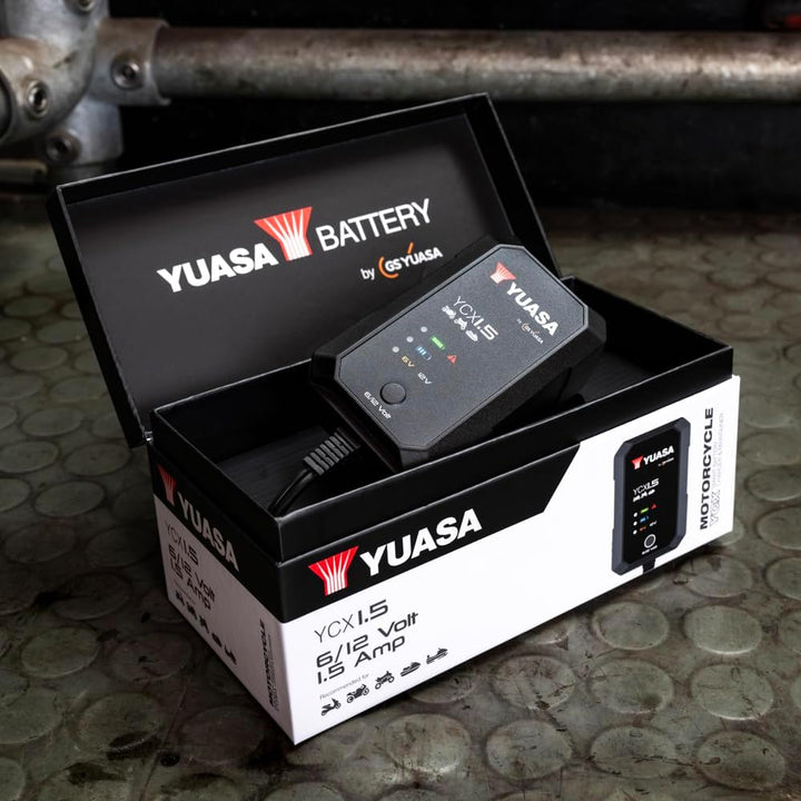Yuasa YCX1.5 6/12 V 1,5 A Motorradbatterie-Smart-Ladegerät Schwarz, Schwarz