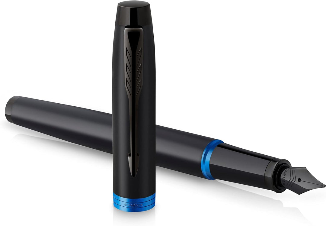 Parker IM Vibrant Rings Füller | satinschwarzer Lack mit marineblauen Akzenten | Füllfederhalter mit
