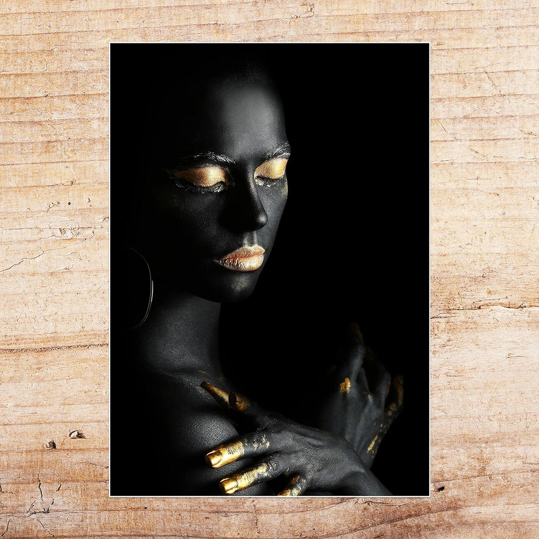 wandmotiv24 Poster als Wanddeko, Grösse Din A0, Gold Collection, Frau in Schwarz, goldene Highlights