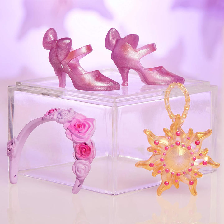 Hasbro Disney Prinzessinnen Style Serie, Rapunzel Modepuppe, modernes Abendkleid mit Haarband, Handt