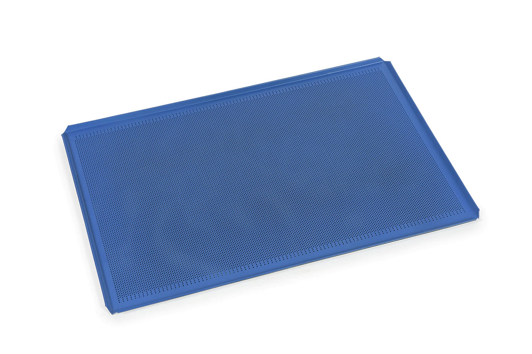 Antihaftbeschichtete Alu-Backform gelocht, 60 x 40 mit professioneller Sweetfood Beschichtung Ideal