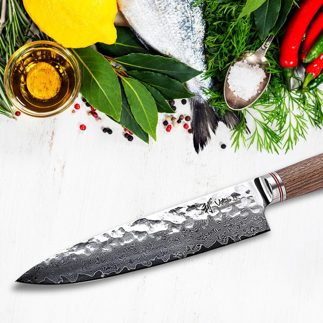 Wakoli Nussbaum Chefmesser mit 20 cm Klinge aus 67 Lagen Damaststahl mit VG10 Kern, Hammerschlag, Nu