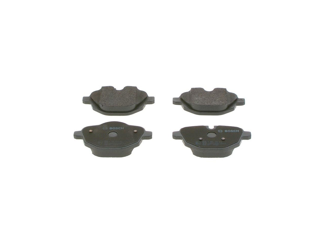 Bosch BP1354 Bremsbeläge - Hinterachse - ECE-R90 Zertifizierung - vier Bremsbeläge pro Set