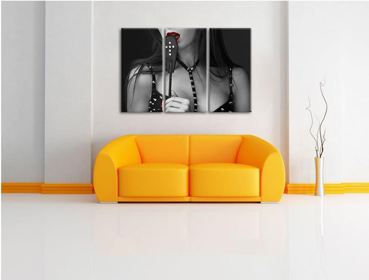 Dark Verführerische Frau mit Peitsche schwarz/weiss 3-Teiler Leinwandbild 120x80 Bild auf Leinwand,