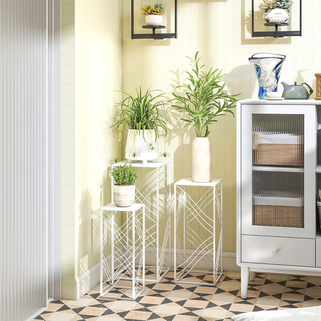 Outsunny 3er-Set Pflanzenständer, 50/60/70 cm hoch Blumenständer, stapelbar Pflanzenregal aus Metall