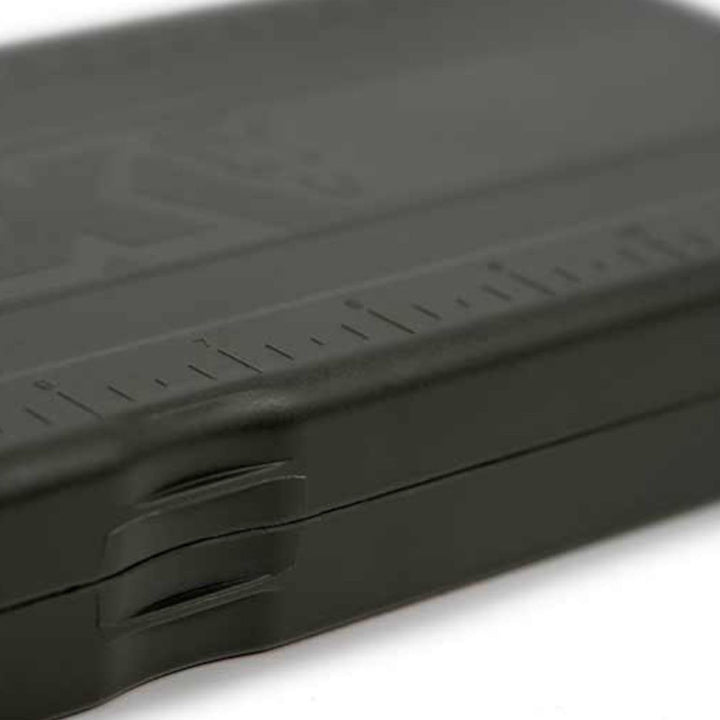 Fox Edges Large Rig Box CBX098 Karpfenangeln Rig Box