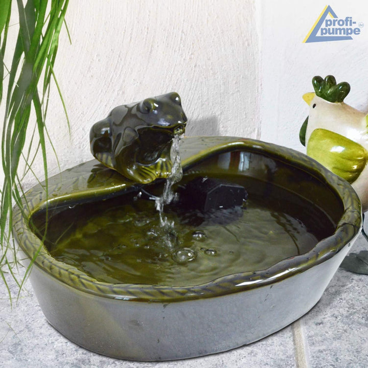 AMUR GARTENBRUNNEN SOLAR BRUNNEN SOLARTEICHPUMPE SOLAR SPRINGBRUNNEN SOLAR WASSERSPIEL FROSCHPARADIE