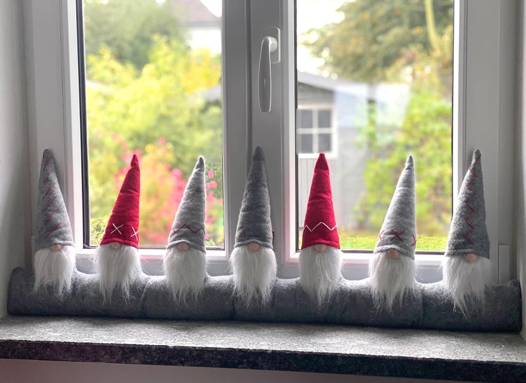 heimtexland ® Zugluftstopper Wichtel Deko Windstopper Weihnachten Zwerge Fensterdeko Typ865 30 x 90