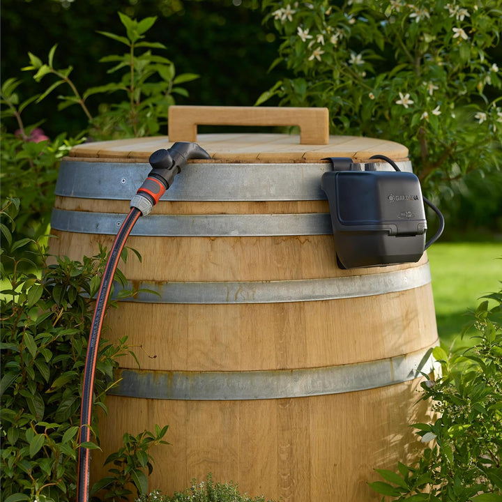 Gardena Akku-Regenfasspumpe 2600 Comfort 18V P4A Ready-To-Use Set Pumpen: Bewässerungsplaner, Stufen