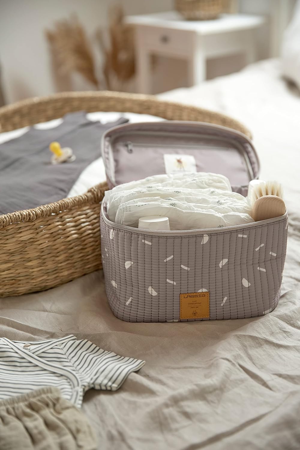 LÄSSIG Baby Wickeltisch Organizer Windel-Organizer to Go/Casual Nursery Caddy To Go Taupe, Taupe