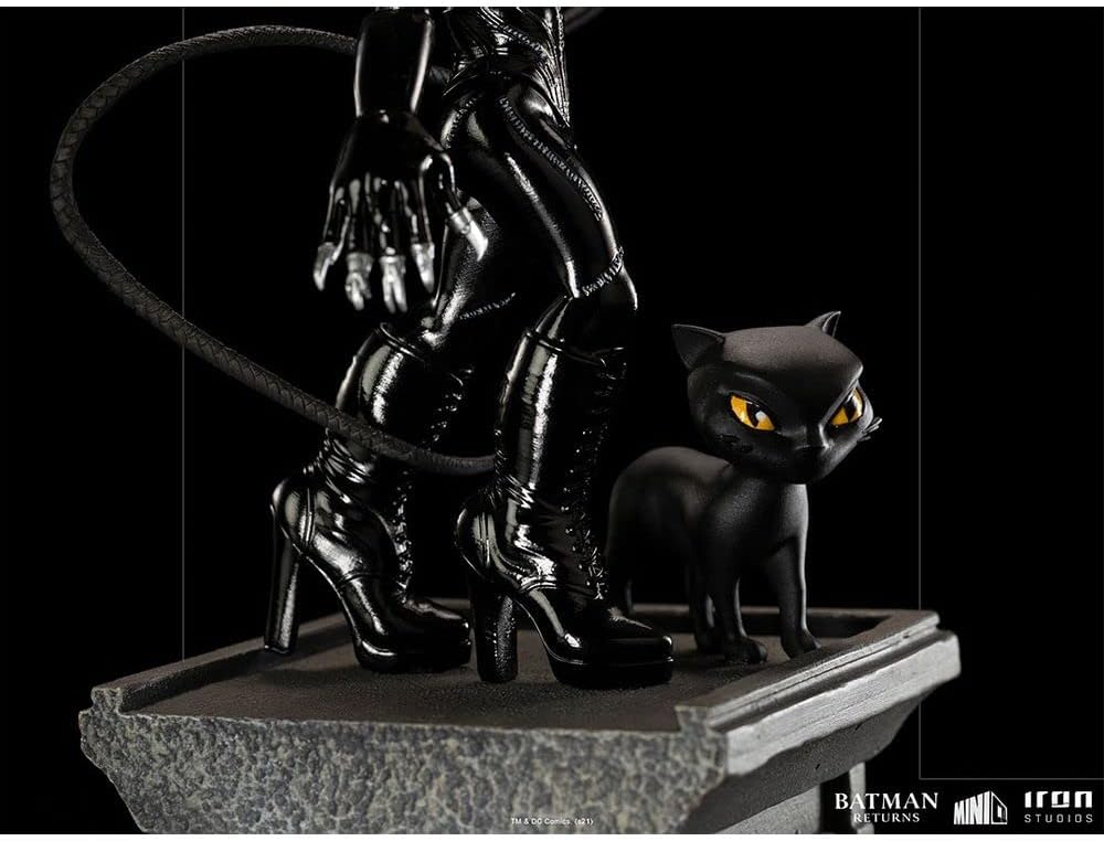Iron Studios - Minico Batman Returns Catwoman PVC Statue