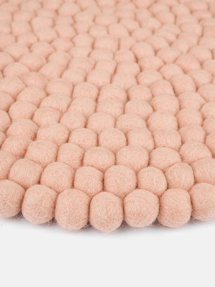 myfelt Filzkugel Sitzauflage Stuhlauflage - Merle - rund, Ø 36 cm, Rosa, Rosa