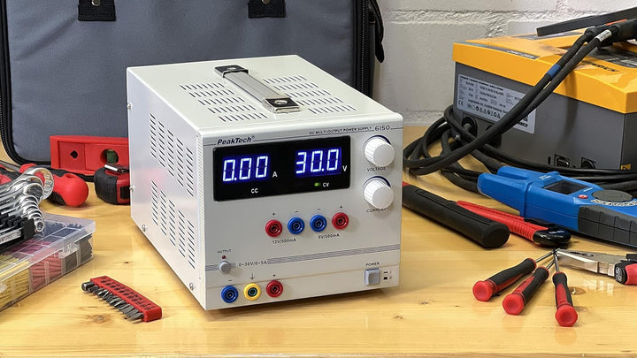 PeakTech Digtial Labornetzteil - Labornetzgerät 0-30V / 0-5A DC, stabilisiert, linear regelbar, 1 St