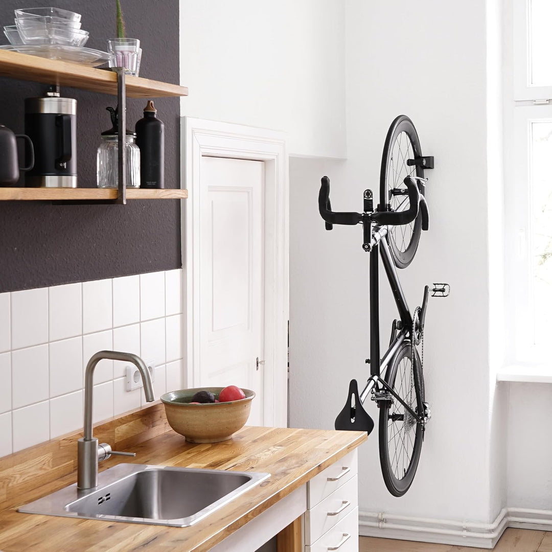 MIGHTY ENGINEERING Fahrrad Wandhalterung ONE4ALL – Vertikale Aufbewahrung für Rennrad, MTB u. E-Bike