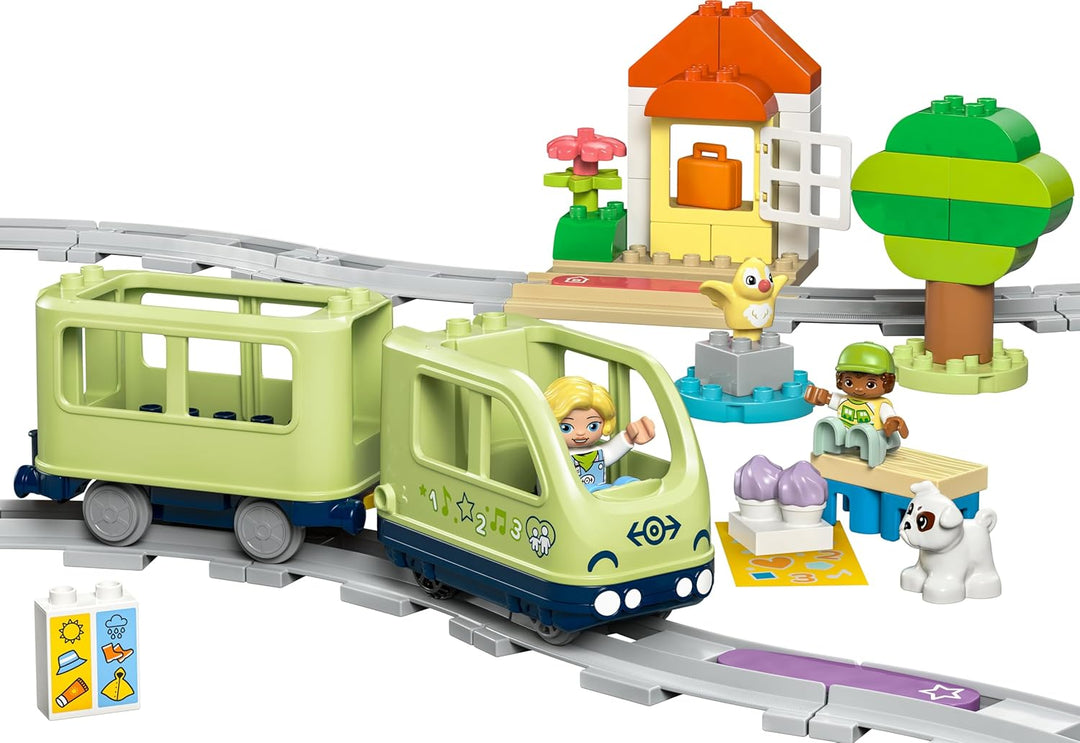 LEGO DUPLO Town Interaktive Abenteuer-Eisenbahn, Spielset mit Lichtern und Geräuschen für Rollenspie