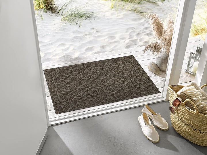 DUNE Leaves Dark Brown 60x90cm, innen und aussen, waschbar 60x90cm Leaves Dark Brown Braun, 60x90cm