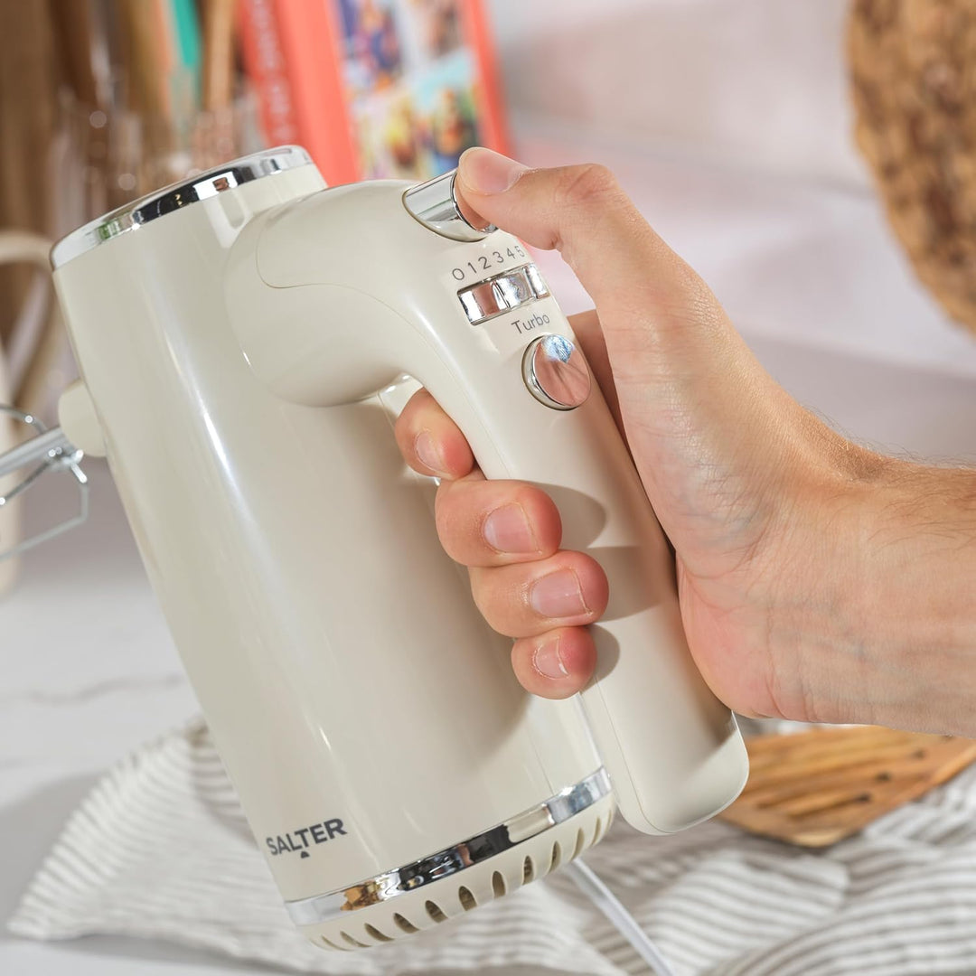 Salter Cream Retro Handmixer – Elektrischer Schneebesen, 5 Geschwindigkeiten + Turbo, XL Chrom-Schne
